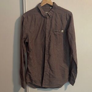 Classic Long-Sleeve Button-Down Shirt in Brown